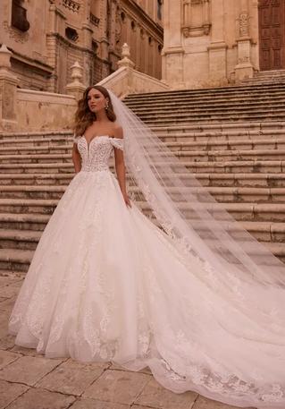 Veni Infantino 53086 Wedding Dress | Jan's Boutique NJ