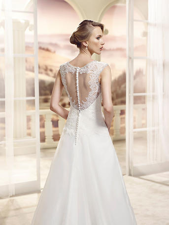 reflections prom and bridal