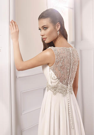 reflections prom and bridal