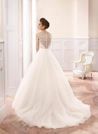reflections prom and bridal