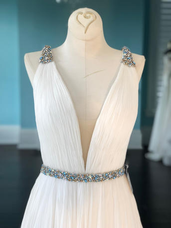 44456 Miss Priss Prom and Pageant store, Lexington, Kentucky