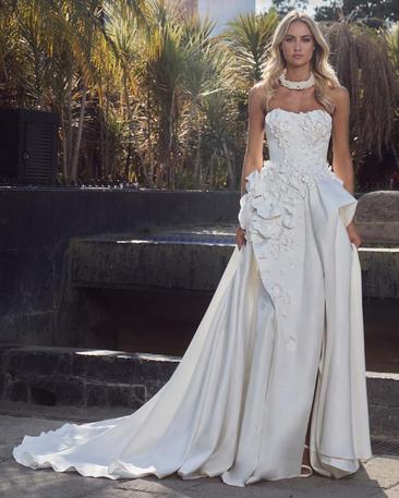 【CHICLINE 】BLANCHED DRESS Calla Blanche | Brides by Glitz Nashville - Sadee | Brides